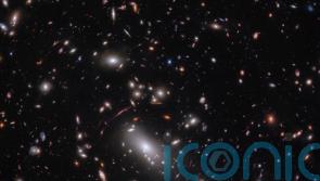 New images show galaxy forming that is similar in mass to young Milky Way