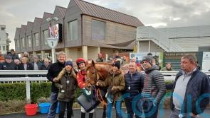 Wise Eagle coasts to another smooth success at Catterick