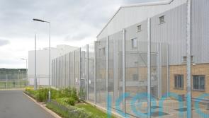 Female prison officer arrested for ‘sex with inmate’
