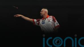 Damon Heta lands nine-darter as World Championship resumes