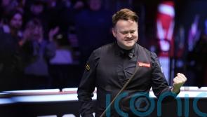 Shaun Murphy makes 147 to help seal win over Mark Allen and reach Masters final