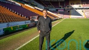 Chris Kamara to perform with choir turning Bradford City fans into opera singers