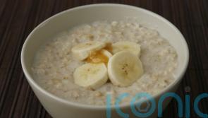 Porridge adverts to stay on TV, health minister says