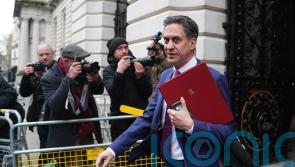 Miliband vows to consider support for Acorn project to help Grangemouth workers