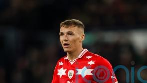 Bradford earn a point at Newport despite Jack Shepherd&rsquo;s early red card