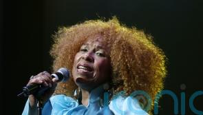 Killing Me Softly With His Song singer Roberta Flack dies aged 88