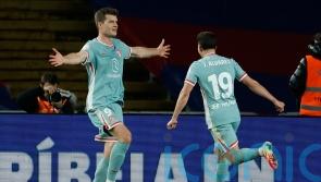Atletico Madrid strike late in thrilling 4-4 draw with Barcelona