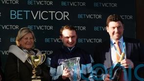 Booster Bob swoops late to claim Greatwood Gold