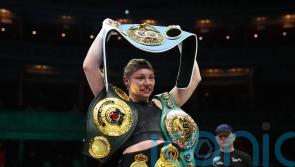 Lauren Price eases past Natasha Jonas to become unified welterweight champion