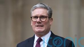 Starmer tells Labour MPs &lsquo;we cannot shrug shoulders&rsquo; over welfare