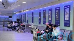 Flights begin landing at Heathrow after mass disruption caused by power outage