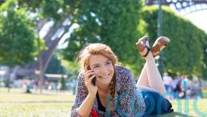 Ready to upgrade? Here’s how to spend less on your monthly phone bills