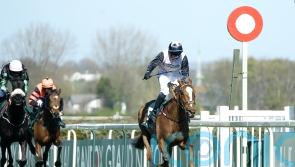Hiddenvalley Lake too strong in Liverpool Hurdle