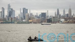 Divers search Hudson River for parts of helicopter after crash
