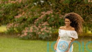 How to avoid frizzy hair on rainy days