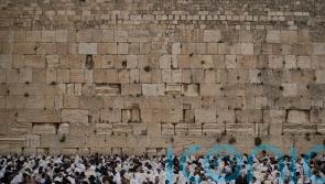 Tens of thousands of Jews gather for traditional blessing in Jerusalem