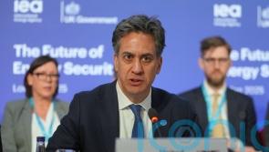 Miliband says Reforms claims of blocking sun are ‘conspiracy theories gone mad’