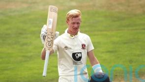 Jordan Cox retires hurt for Essex to put England Test spot in doubt