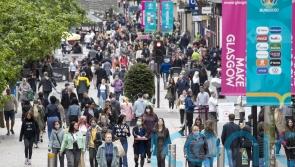Warm weather and late Easter boost retail sales by 7%