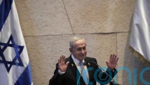 Bid to dissolve Israeli parliament defeated in vote