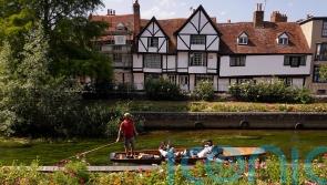 UK could record another warmest day of year as temperatures up to 33C forecast