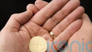 Church of England considers holy communion options for gluten-intolerant
