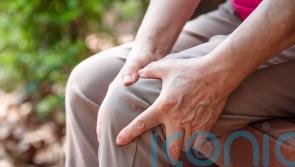 8 knee health tips for over 50s 