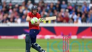 Jos Buttler helps Lancashire overcome Yorkshire and reach quarter-finals
