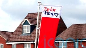 Taylor Wimpey slumps to loss on £222m fire safety hit