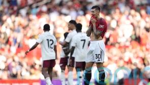 Man Utd lose thrilling league opener to Arsenal after Altay Bayindir blunder