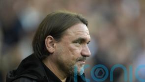 Daniel Farke apologises to Leeds fans after cup exit at Sheffield Wednesday