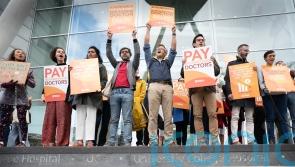Senior doctors in England willing to strike, BMA says