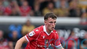 Nathan Broadhead fires Wrexham into fourth round