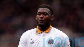 Ten-man Eastleigh hold Wealdstone