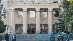 Pregnant British teen may get two years in Georgia prison for drug smuggling