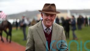 Captain in command for Hobbs and White