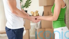 8 ways to keep moving costs down