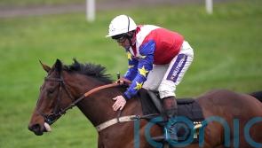 Hansard fares best of Moore trio in Lingfield monopoly