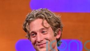 Jeremy Allen White says Bruce Springsteen gave him clothes and guitar for biopic