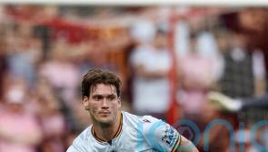 Joe Wright snatches late win for Bradford over nine-man Wigan