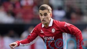 Bristol City move into top six with win at West Brom