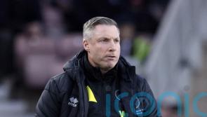 Neil Harris unhappy with &lsquo;naive&rsquo; Cambridge after draw at Gillingham