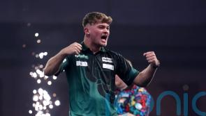 Charlie Manby&rsquo;s dream World Championship debut continues as he beats Ricky Evans