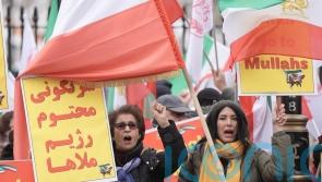 Government urged to ban Iranian revolutionary guard amid violent crackdown