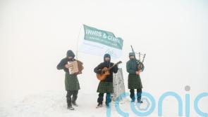 Record-breaking brothers who rowed from Peru to Australia perform gig atop munro
