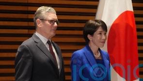 Starmer invites Japanese PM to Chequers at end of east Asia trip