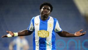 Huddersfield leave it late as point preserves Liam Manning&rsquo;s unbeaten start