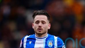 Cambridge and Colchester share spoils in entertaining clash