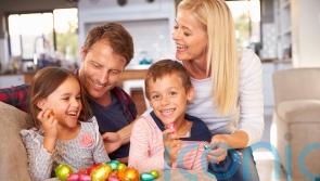 How to have a cheaper family Easter 