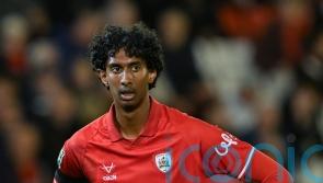 Ten-man Barnsley earn last-gasp draw against Bradford